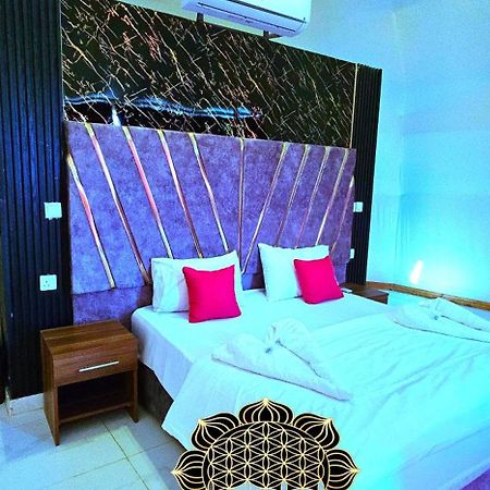 Titanic Camp Bed & Breakfast Wadi Rum Bagian luar foto
