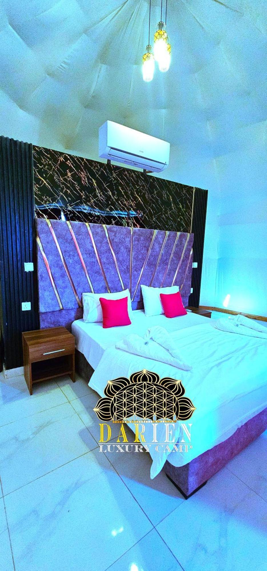 Titanic Camp Bed & Breakfast Wadi Rum Bagian luar foto