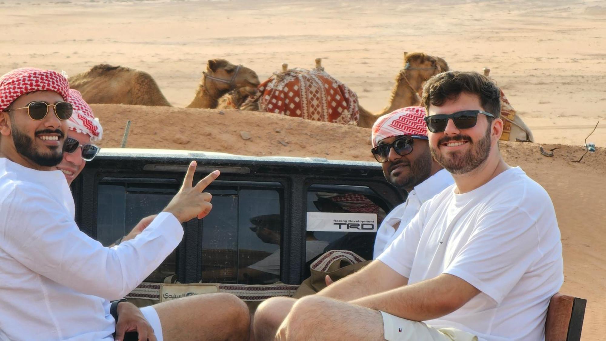 Titanic Camp Bed & Breakfast Wadi Rum Bagian luar foto
