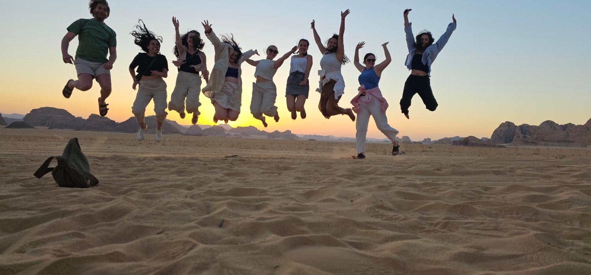 Titanic Camp Bed & Breakfast Wadi Rum Bagian luar foto